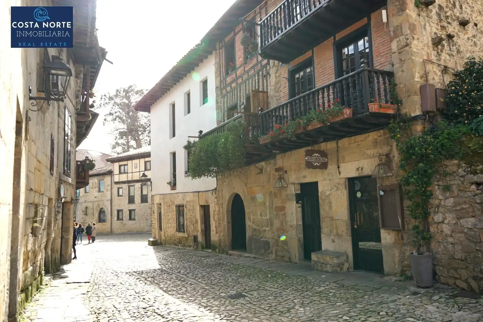 Edificio en venta en CARRERA, 17, Santillana del Mar
