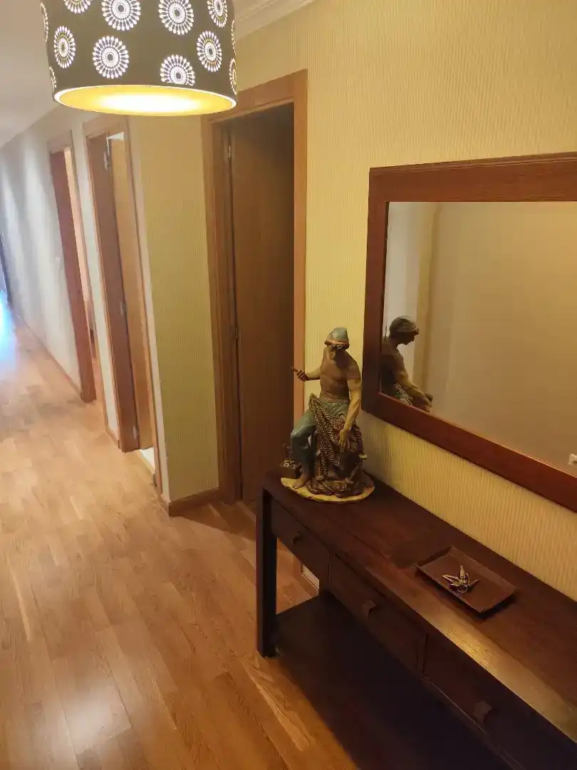 Pis en venda en Viveiro amb Parquet, Traster i Piscina
