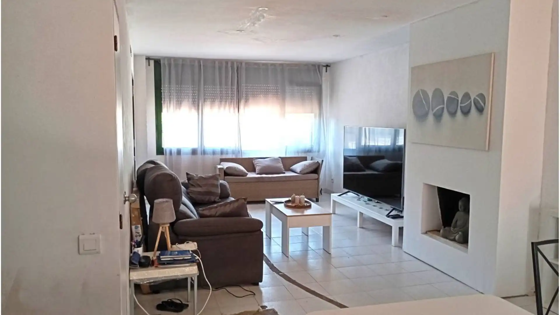 Sala d'estar de Casa o xalet en venda en Cunit amb Calefacció, Jardí privat i Terrassa