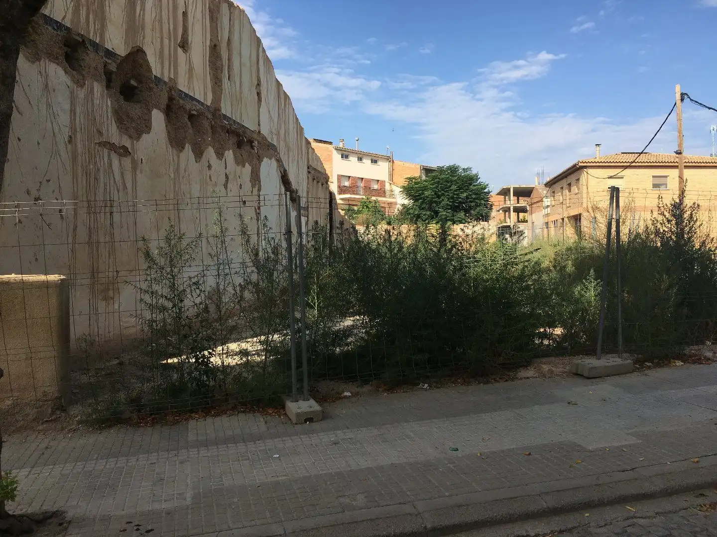 Residential land for sale in Carrer de la Font 84