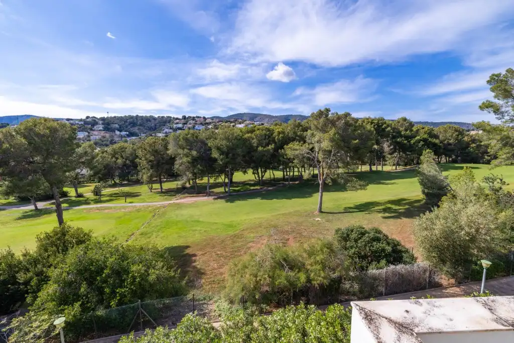 Vista exterior de Apartament en venda en Calvià amb Aire condicionat, Calefacció i Terrassa