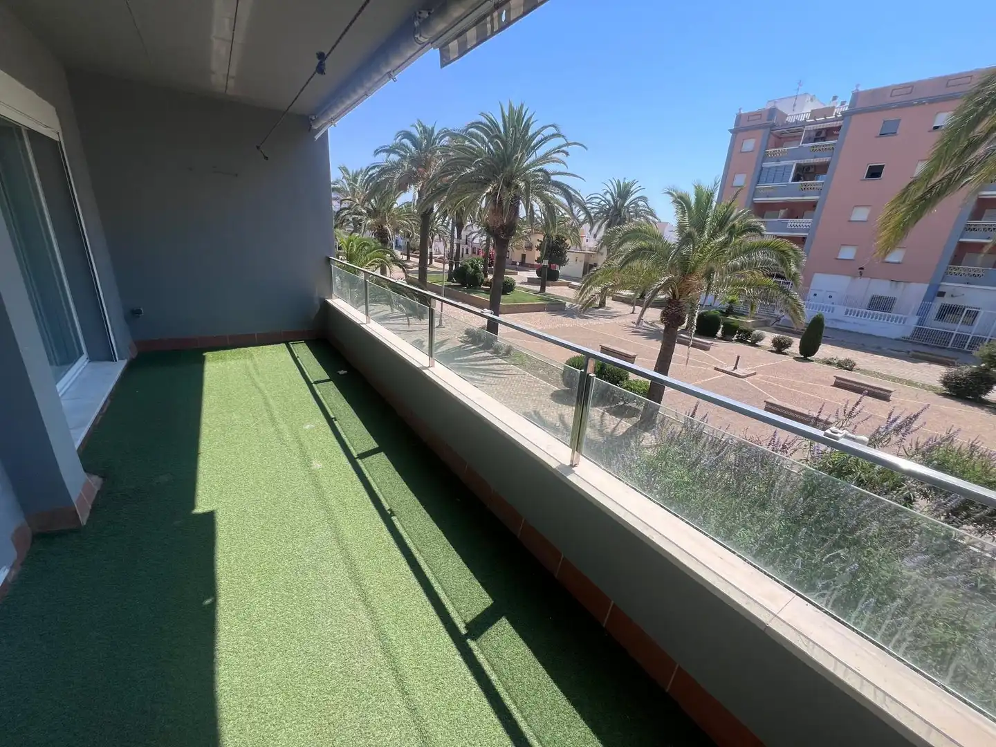 Terraza de Piso en venta en Isla Cristina con Aire acondicionado, Terraza y Trastero