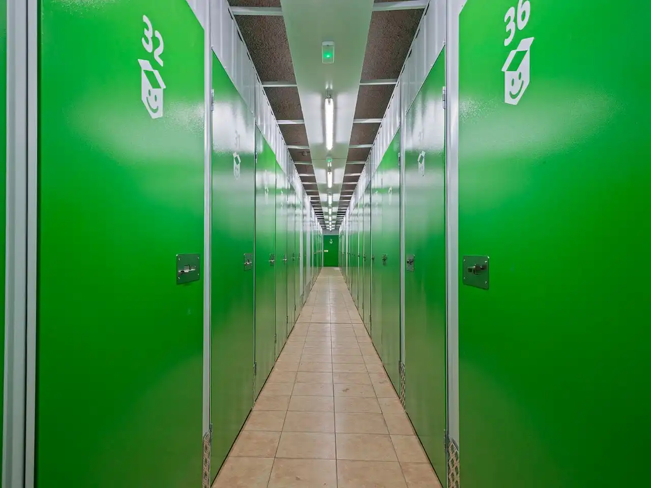 Storage room for rent in Sant Andreu de la Barca  with Alarm