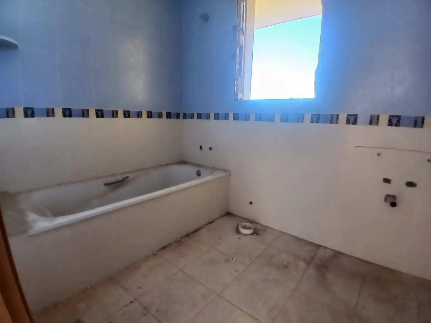 Bathroom of Detached homes for sale in Santa Magdalena de Pulpis