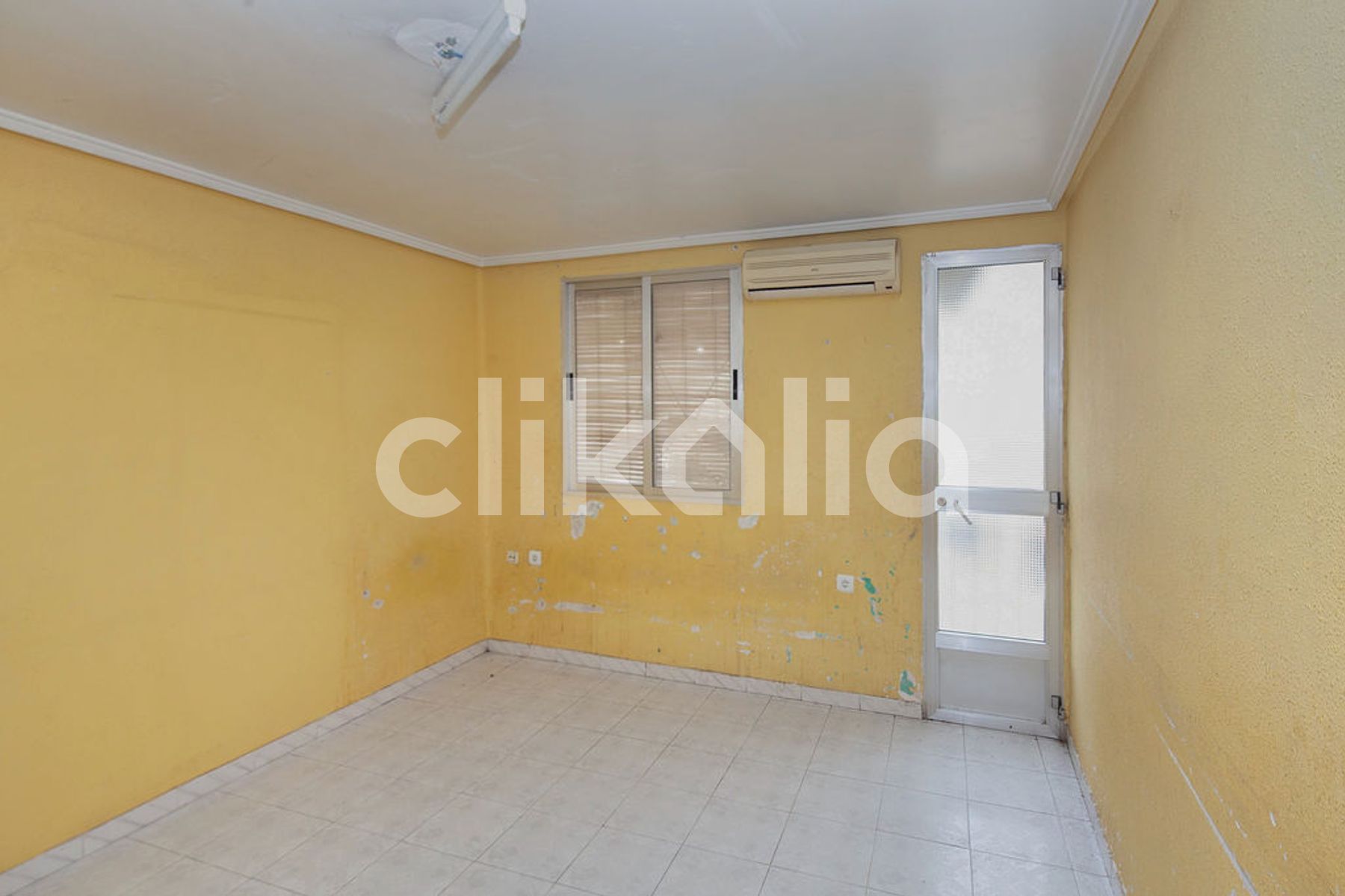 Bedroom of Flat for sale in  Valencia Capital  with Air Conditioner and Terrace