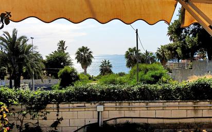 Jardí de Casa o xalet en venda en Alicante / Alacant amb Aire condicionat, Terrassa i Piscina