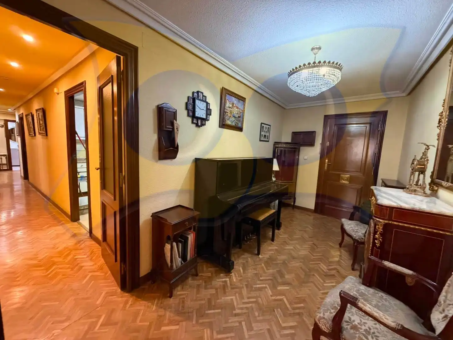 Living room of Flat for sale in Salamanca  with Heating and Balcony