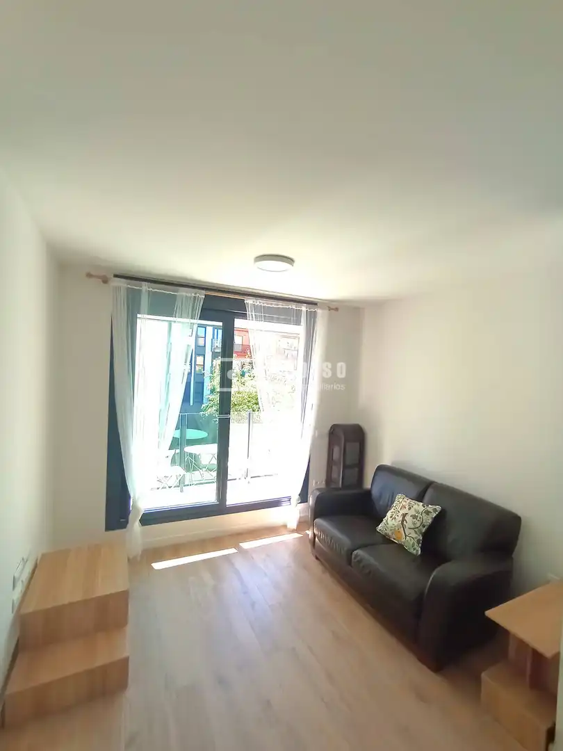 Bedroom of Flat for rent in Madrid  with Heating, Private garden and Terrace