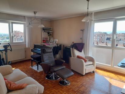 Living room of Flat for sale in Vitoria - Gasteiz  with Heating, Parquet flooring and Storage room