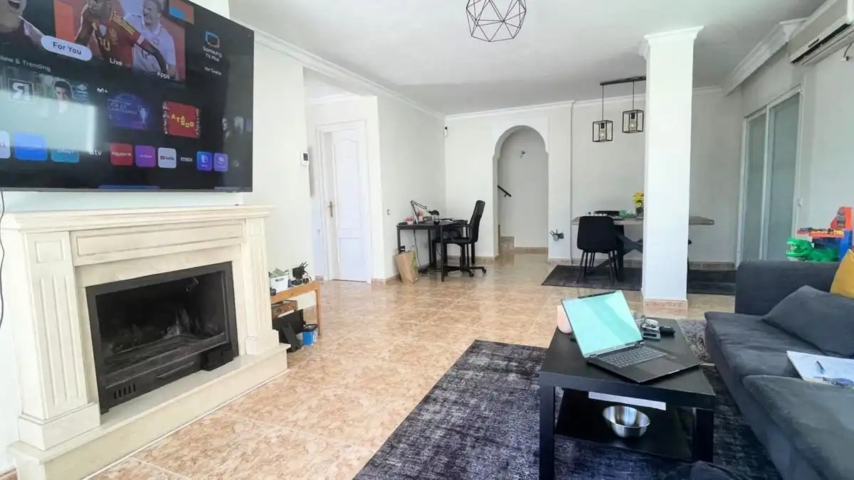 Chalet con terraza en venta en Calle Las Violetas 3, imagen 5