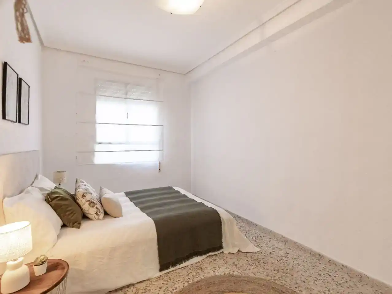 Schlafzimmer von Wohnung zum Verkauf in  Valencia Capital mit Balkon