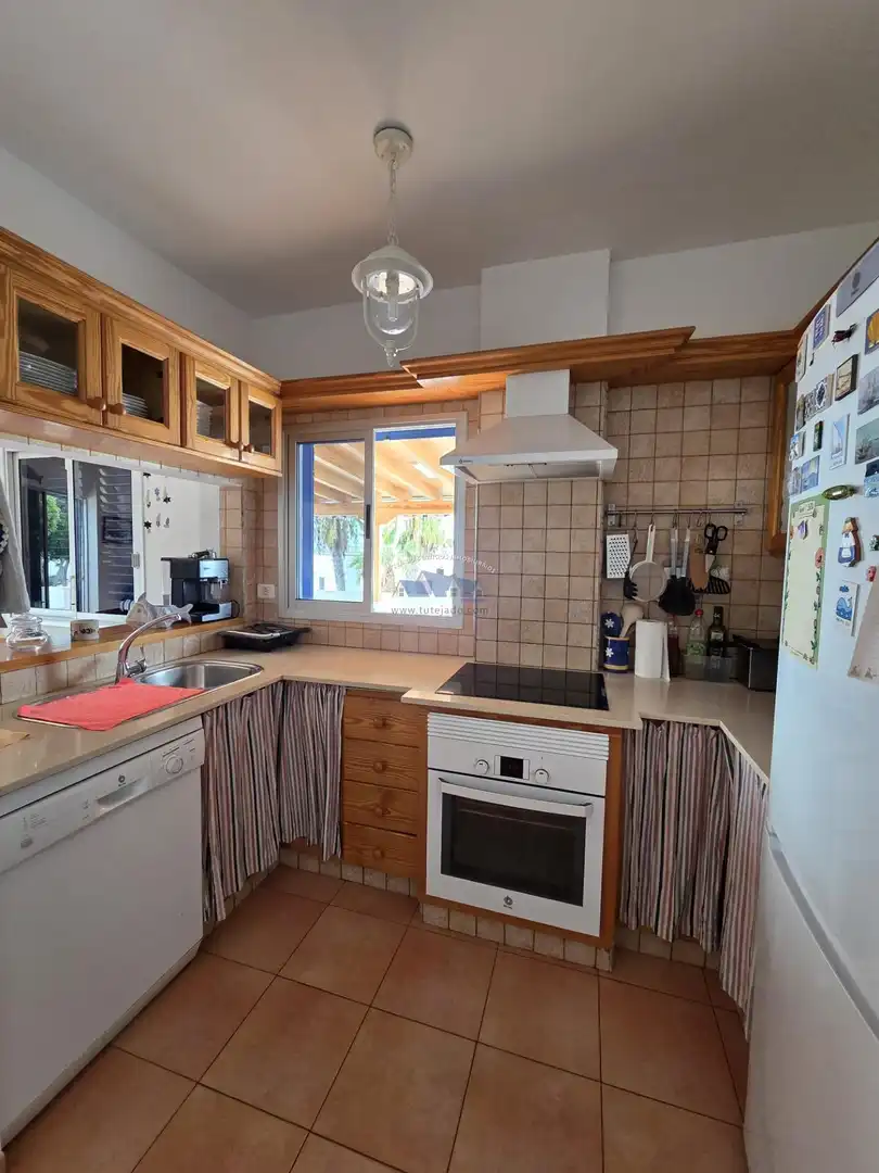 Cuina de Casa o xalet en venda en Puerto de Santiago