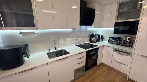 Foto 5 de Casa adosada en venda a C. José María Pemán, Espartales, Madrid