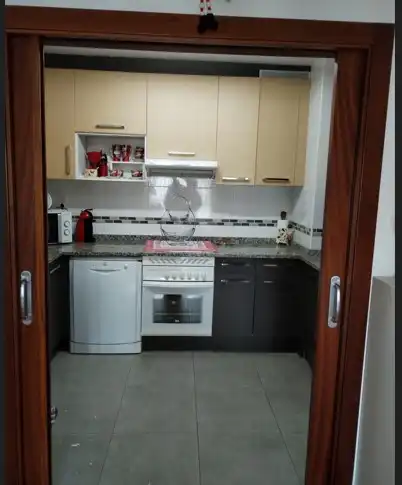 Cuina de Pis en venda en Gijón  amb Calefacció, Parquet i Traster