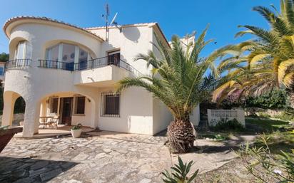 Vista exterior de Casa o xalet en venda en Calpe / Calp amb Aire condicionat, Calefacció i Jardí privat