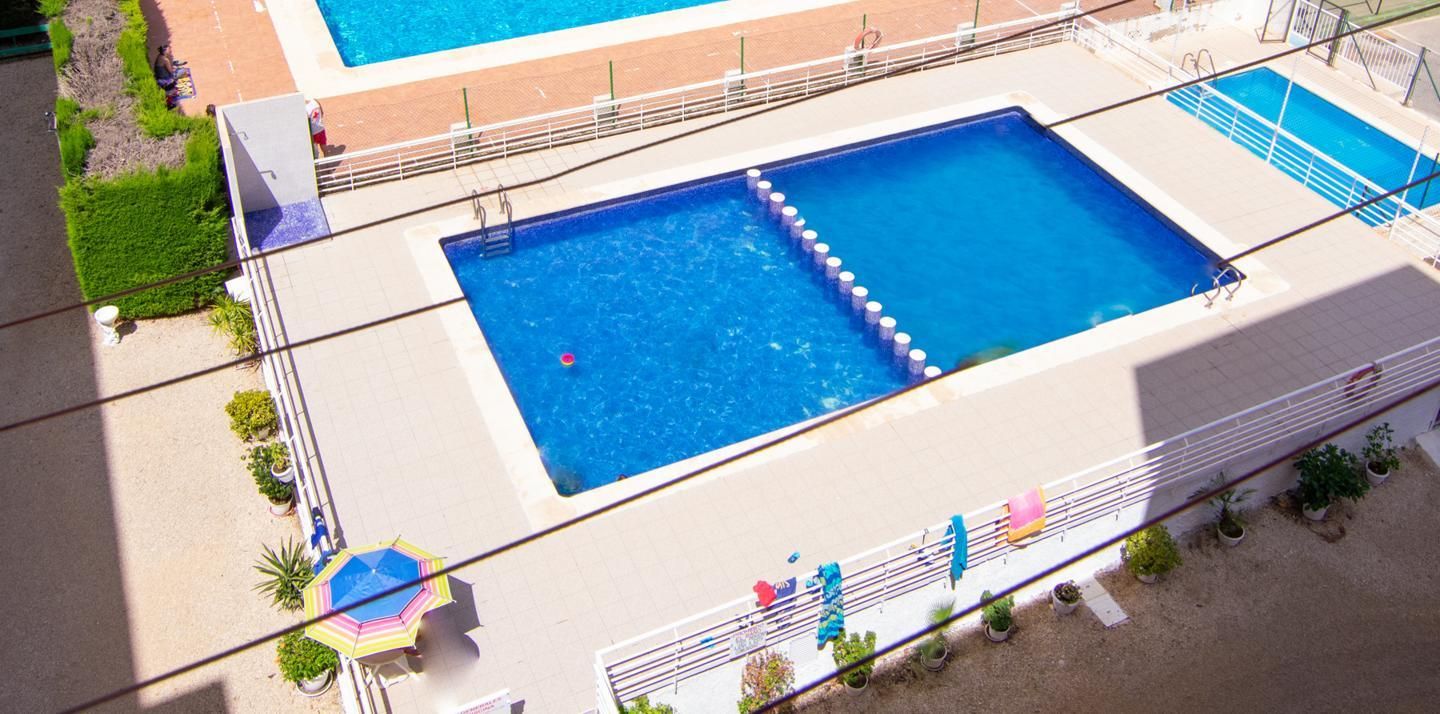 Piscina de Pis en venda en Santa Pola amb Aire condicionat, Terrassa i Moblat