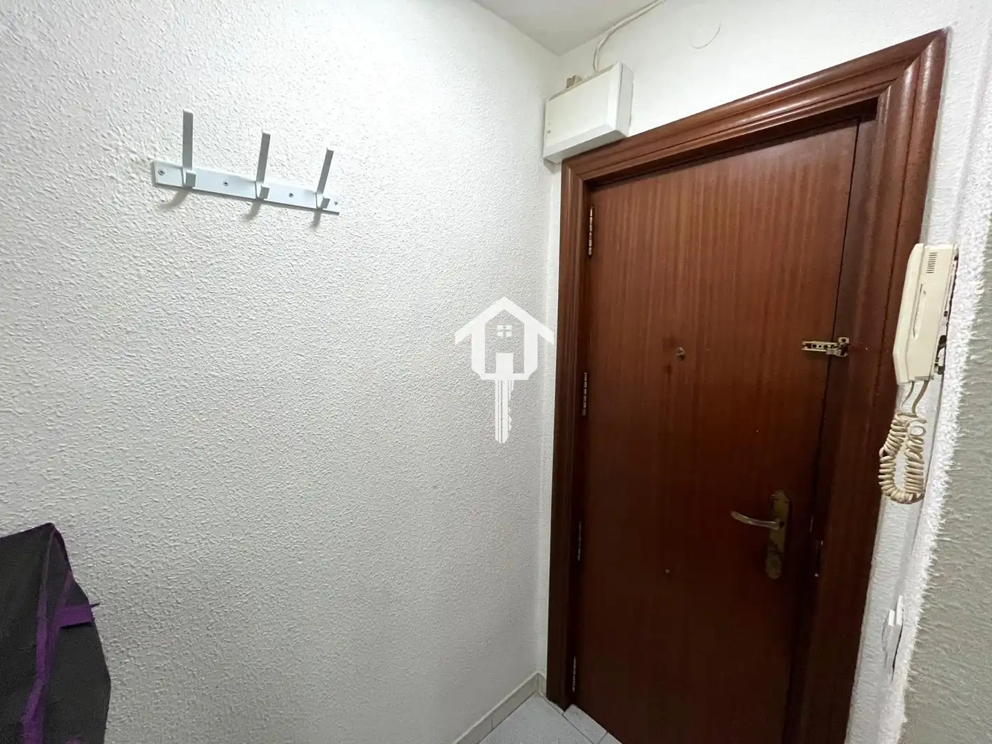 Piso en venta en Alicante / Alacant con Aire acondicionado y Amueblado