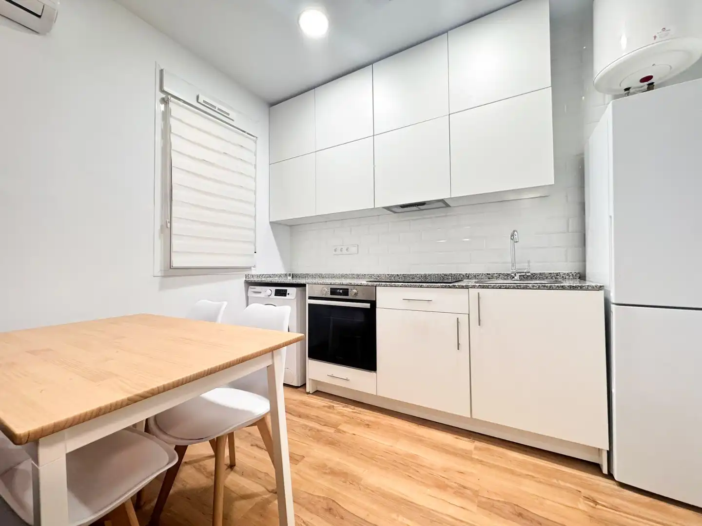 Cocina de Piso en venta en Madrid con Aire acondicionado, Amueblado y Horno