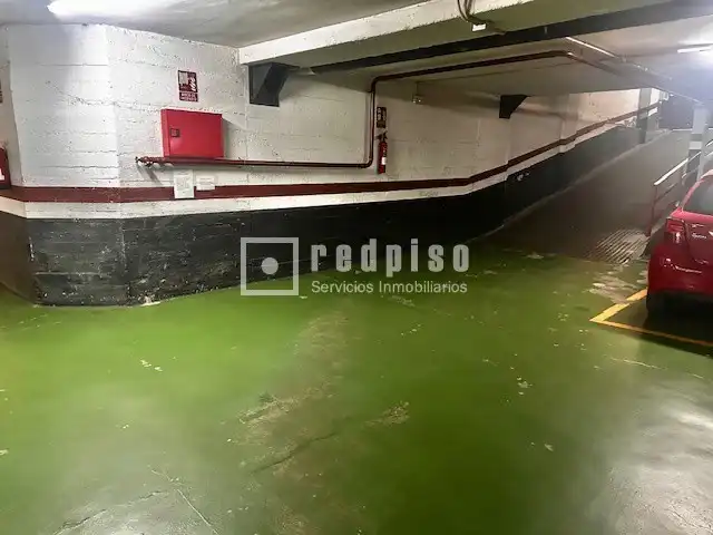 Garage zum Verkauf in Barcelona