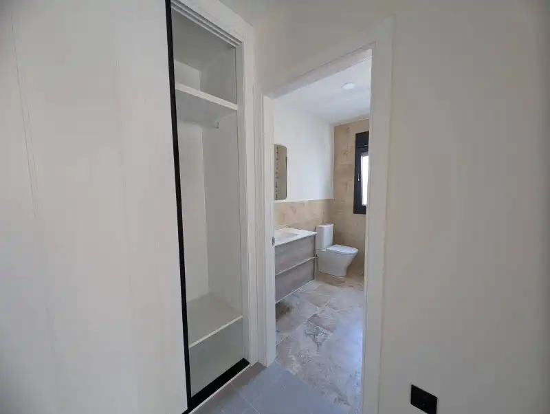 Baño de Casa adosada en venta en El Espinar con Calefacción y Terraza
