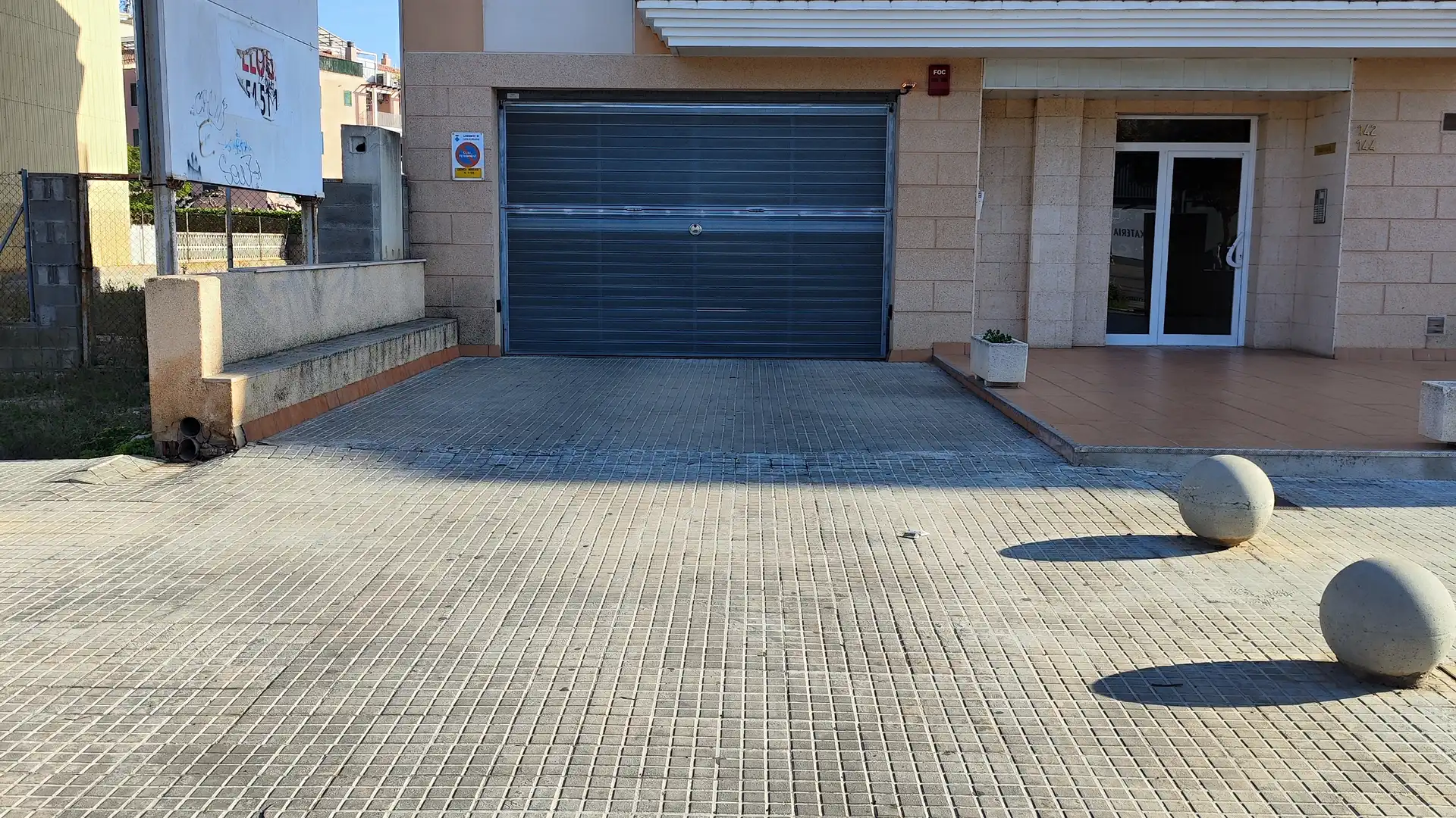 Garaje de alquiler en Passeig de Miramar, 146, Barri Marítim