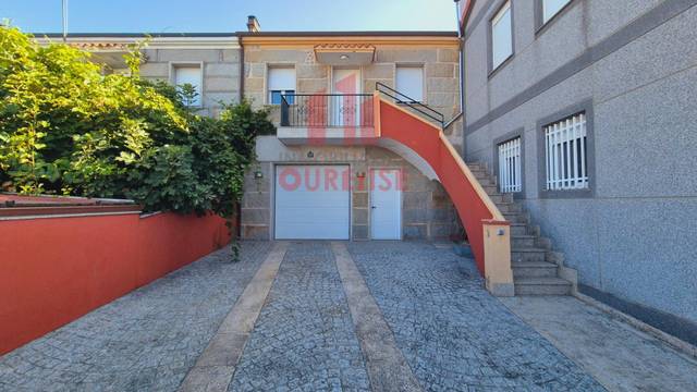 Casa-chalet en Alquiler en Barrocanes