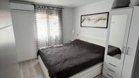 Bedroom of Flat for sale in  Valencia Capital  with Air Conditioner, Heating and Oven