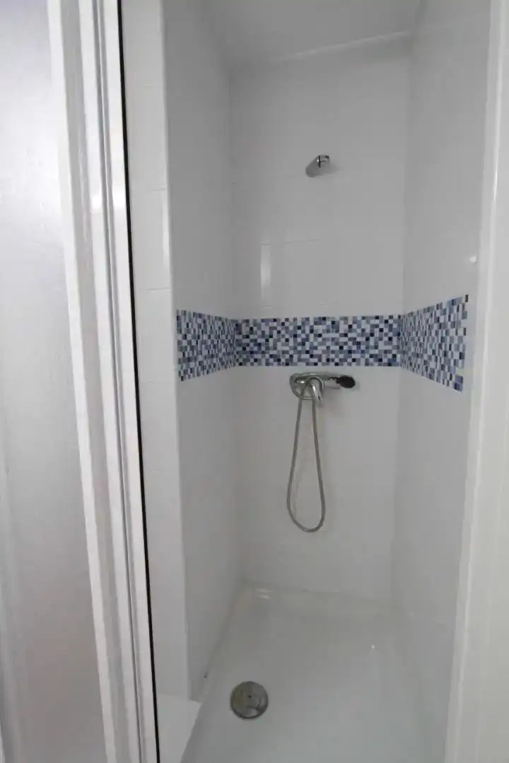 Badezimmer von Wohnungen zur Miete in Peñíscola / Peníscola mit Balkon