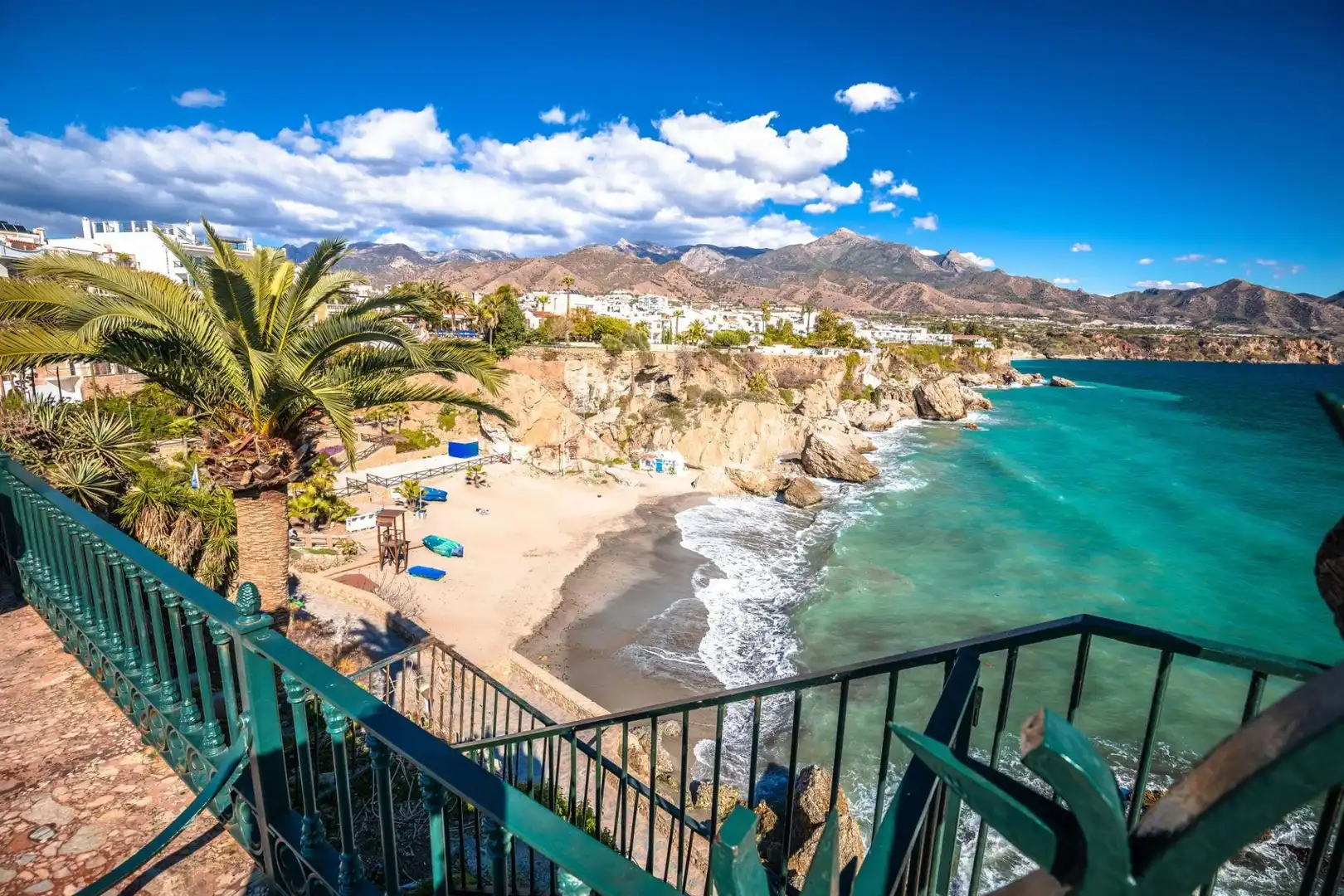 Außenansicht von Residential zum Verkauf in Nerja