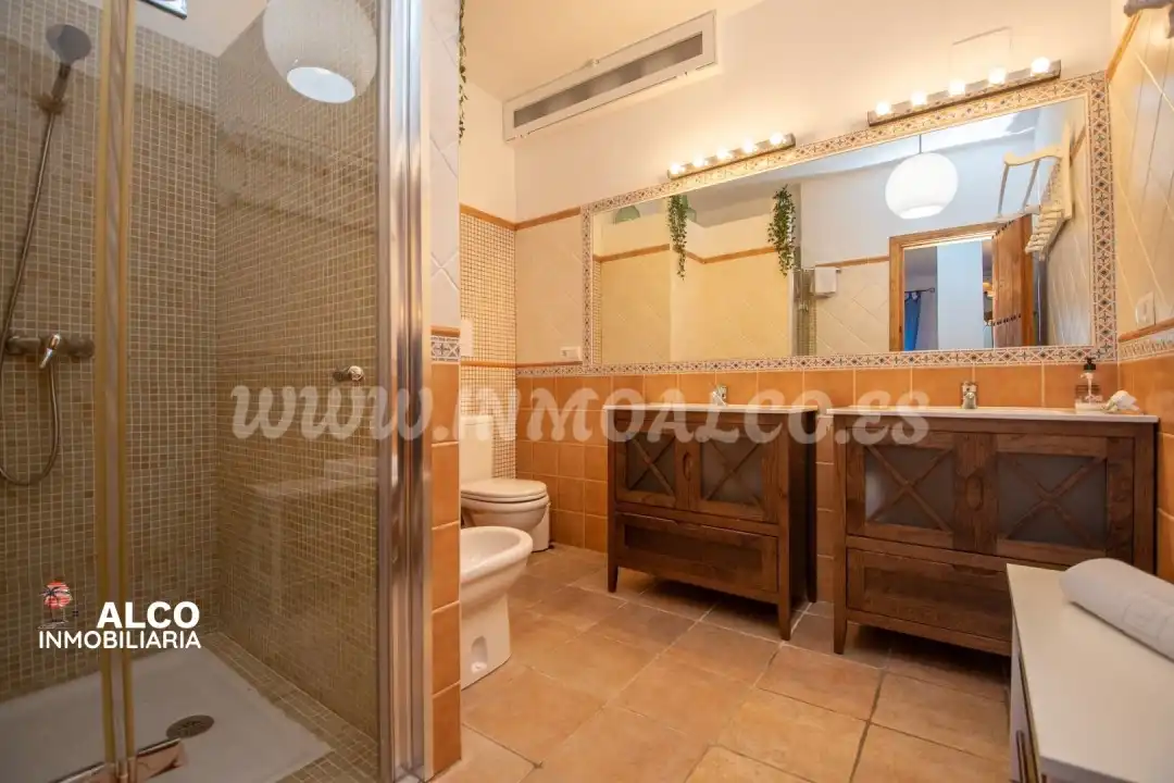 Bathroom of Houses for sale in Torrox  with Air Conditioner, Terrace and Swimming Pool