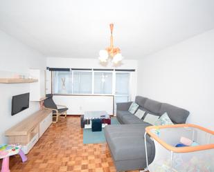 Living room of Flat for sale in Miño  with Parquet flooring