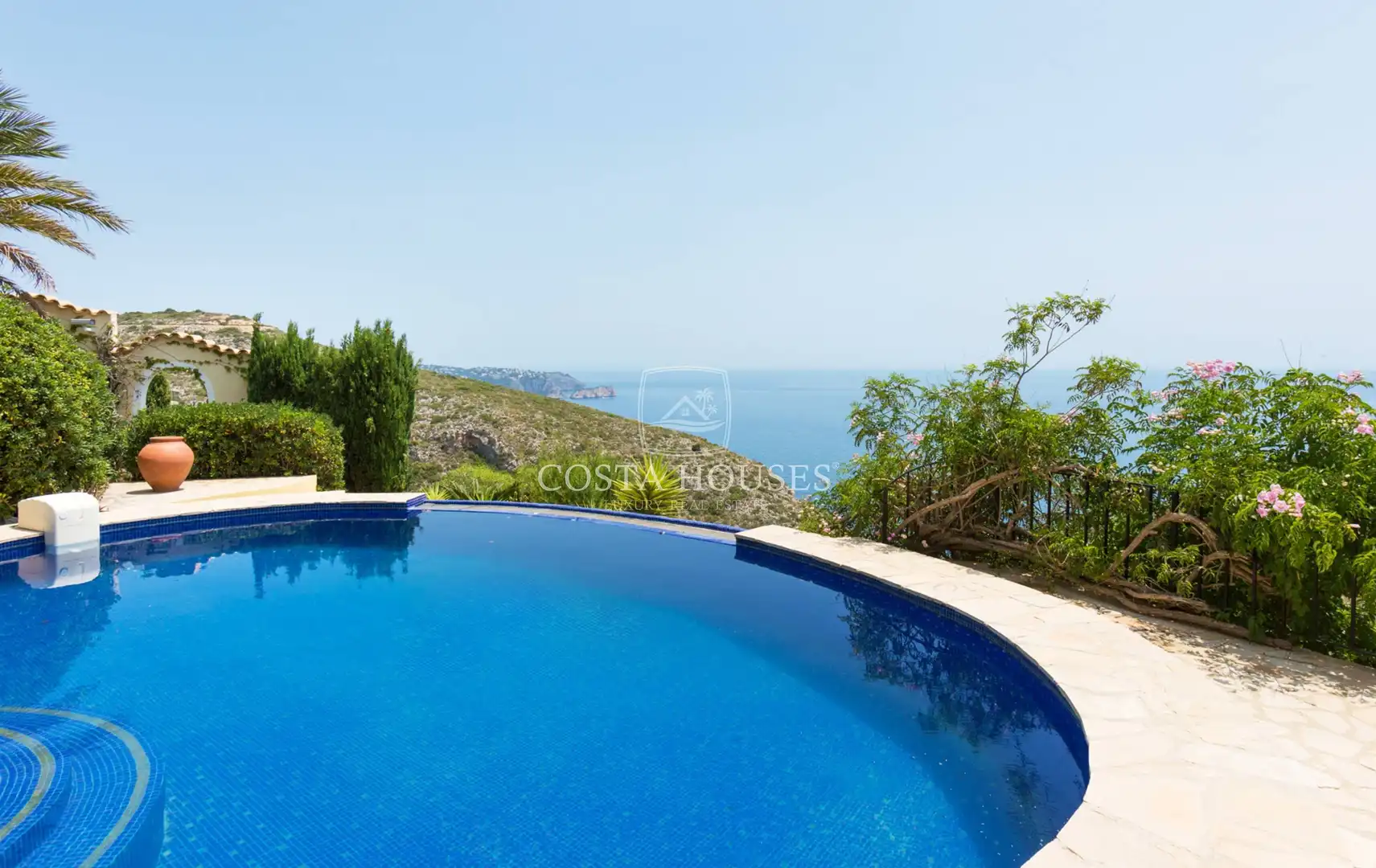 Piscina de Casa o xalet en venda en Benitachell / El Poble Nou de Benitatxell amb Aire condicionat, Jardí privat i Terrassa