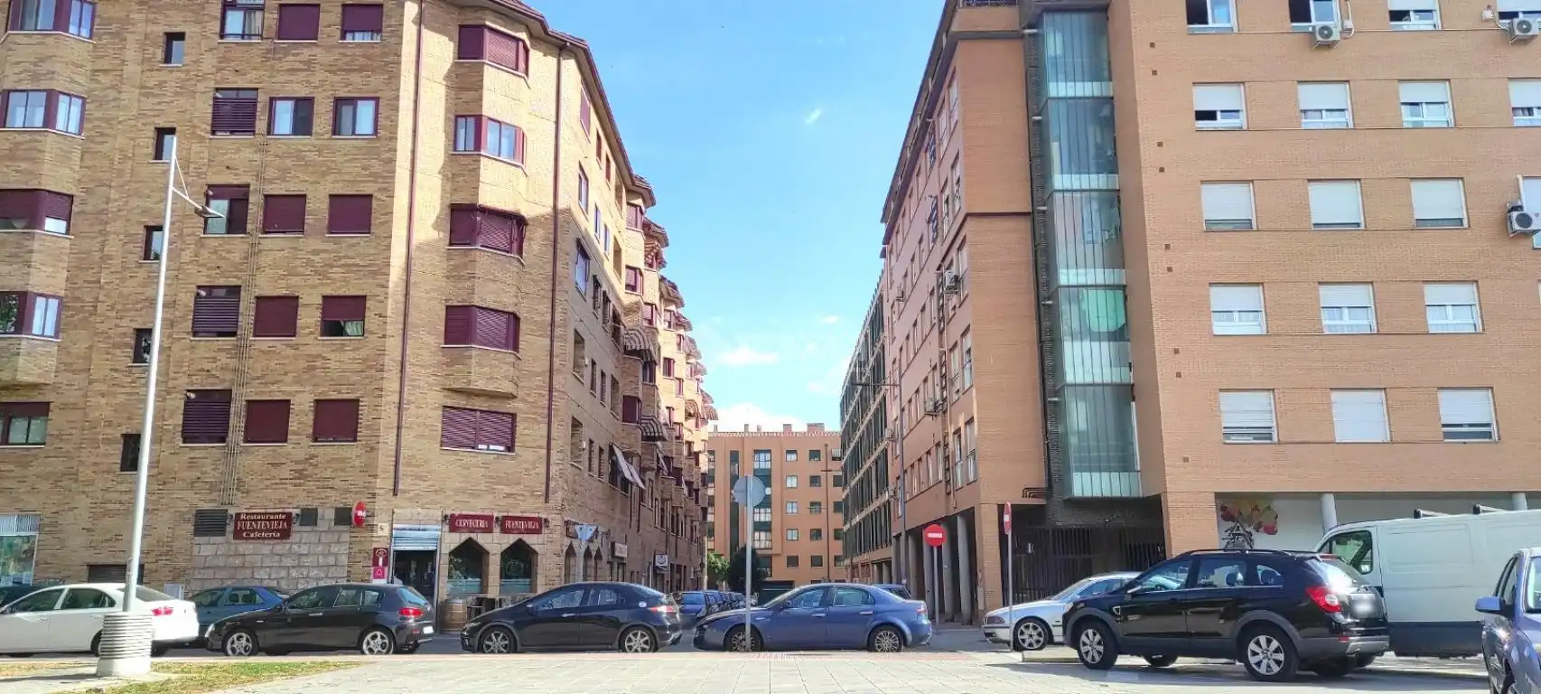 Exterior view of Flat for sale in Parla  with Air Conditioner, Heating and Parquet flooring