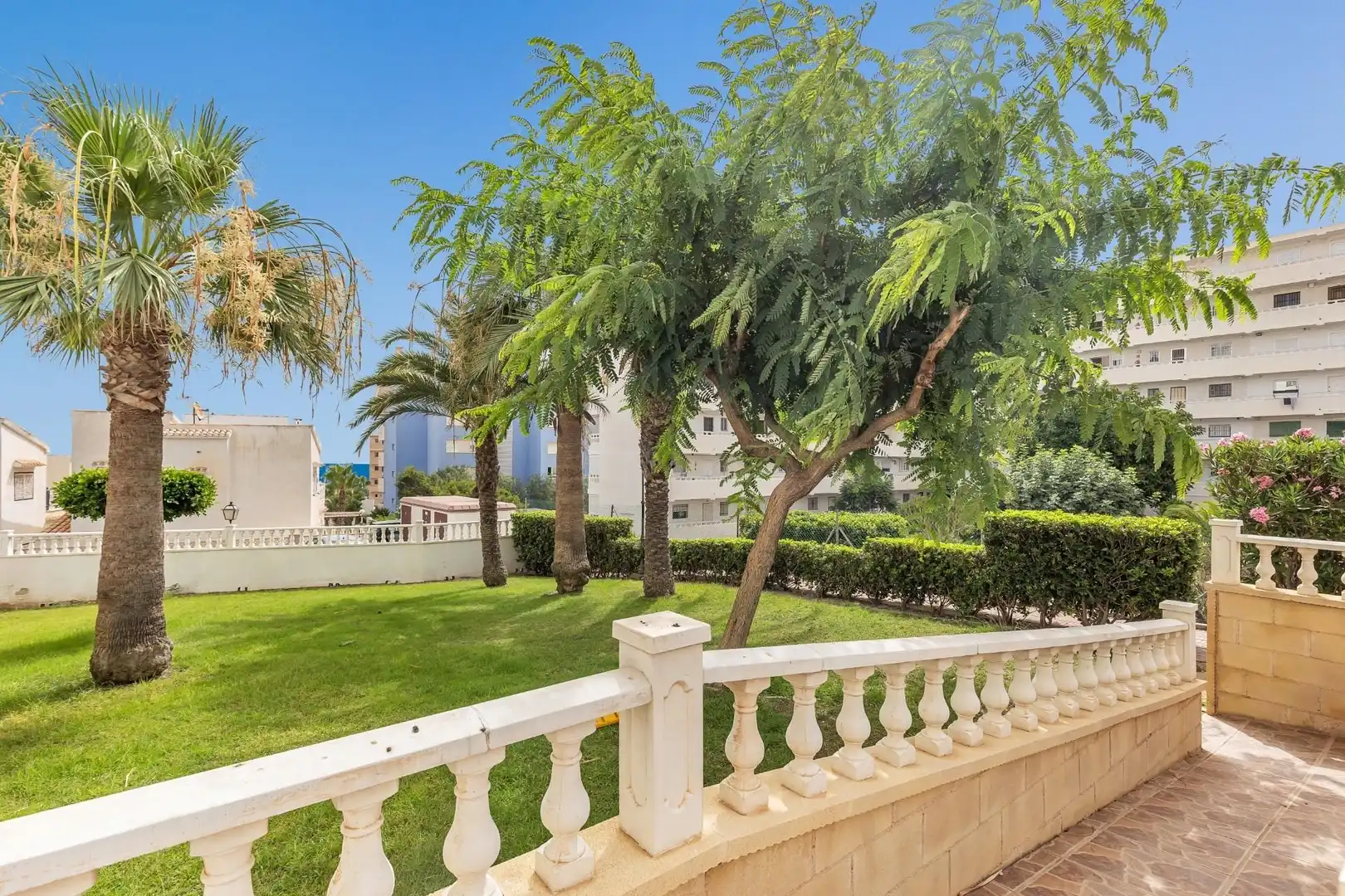 Garten von Wohnung zum Verkauf in Torrevieja mit Möbliert und Gemeinschaftspool