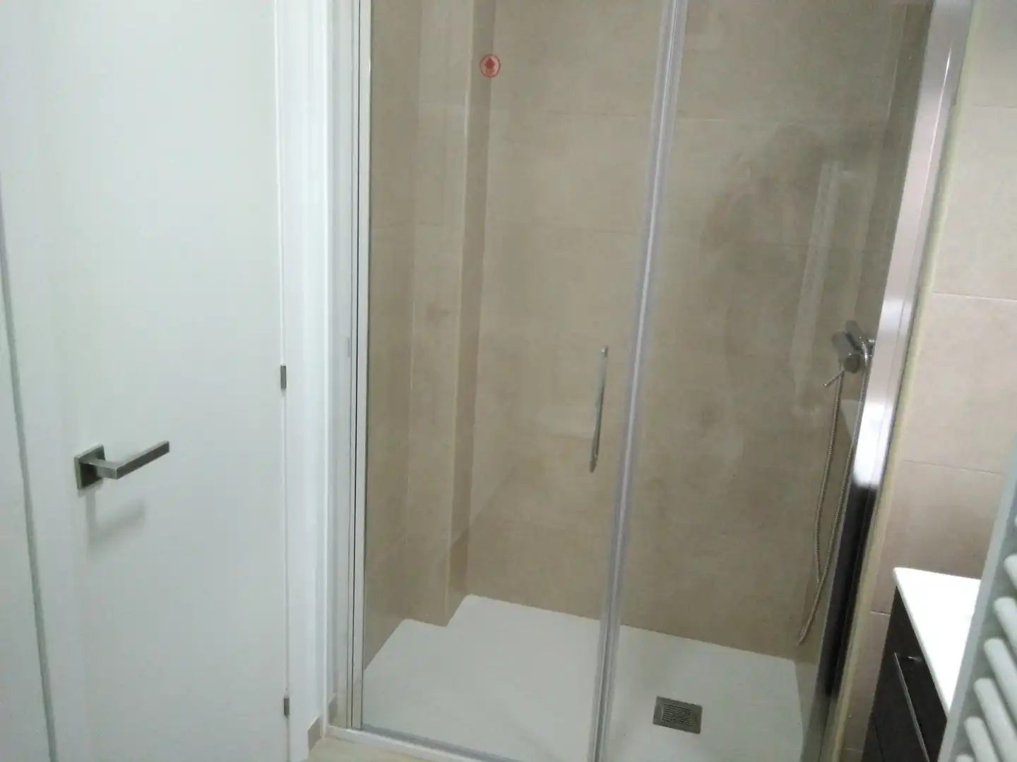 Badezimmer von Wohnung zum Verkauf in Vigo  mit Heizung