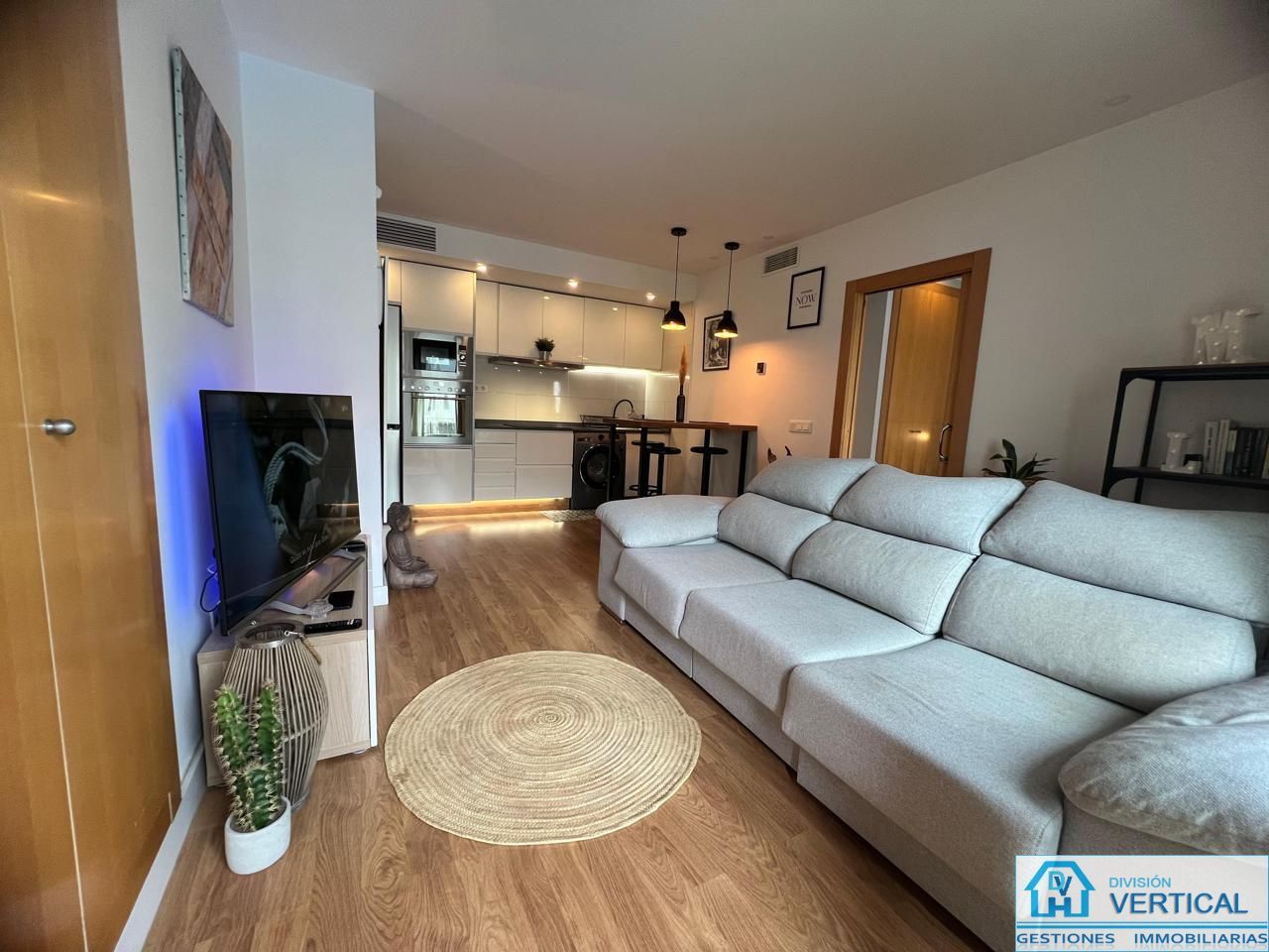 Flat to rent in Carrer d'Atenes-04, Parc Central