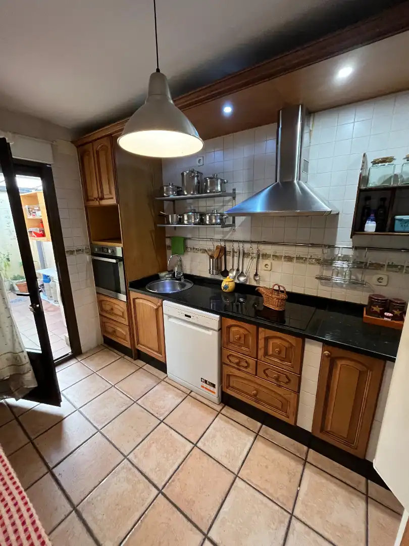 Cocina de Casa adosada en venta en El Boalo - Cerceda – Mataelpino con Calefacción, Terraza y Amueblado