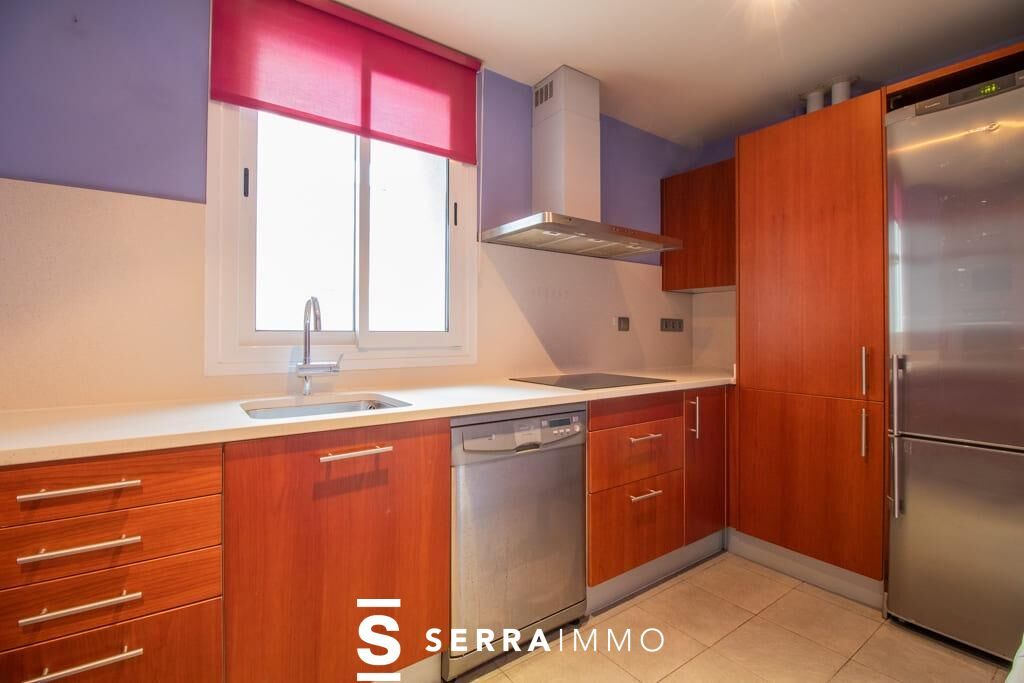 Kitchen of Flat for sale in Vilanova i la Geltrú  with Air Conditioner, Heating and Terrace