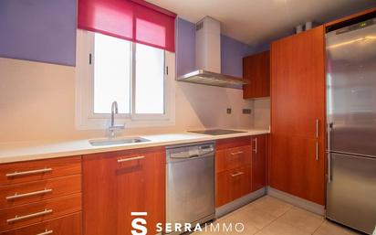 Cuina de Pis en venda en Vilanova i la Geltrú amb Aire condicionat, Calefacció i Terrassa