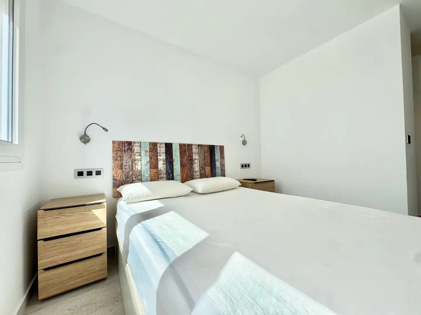 Dormitori de Apartament de lloguer en Torrevieja amb Piscina, Moblat i Rentadora