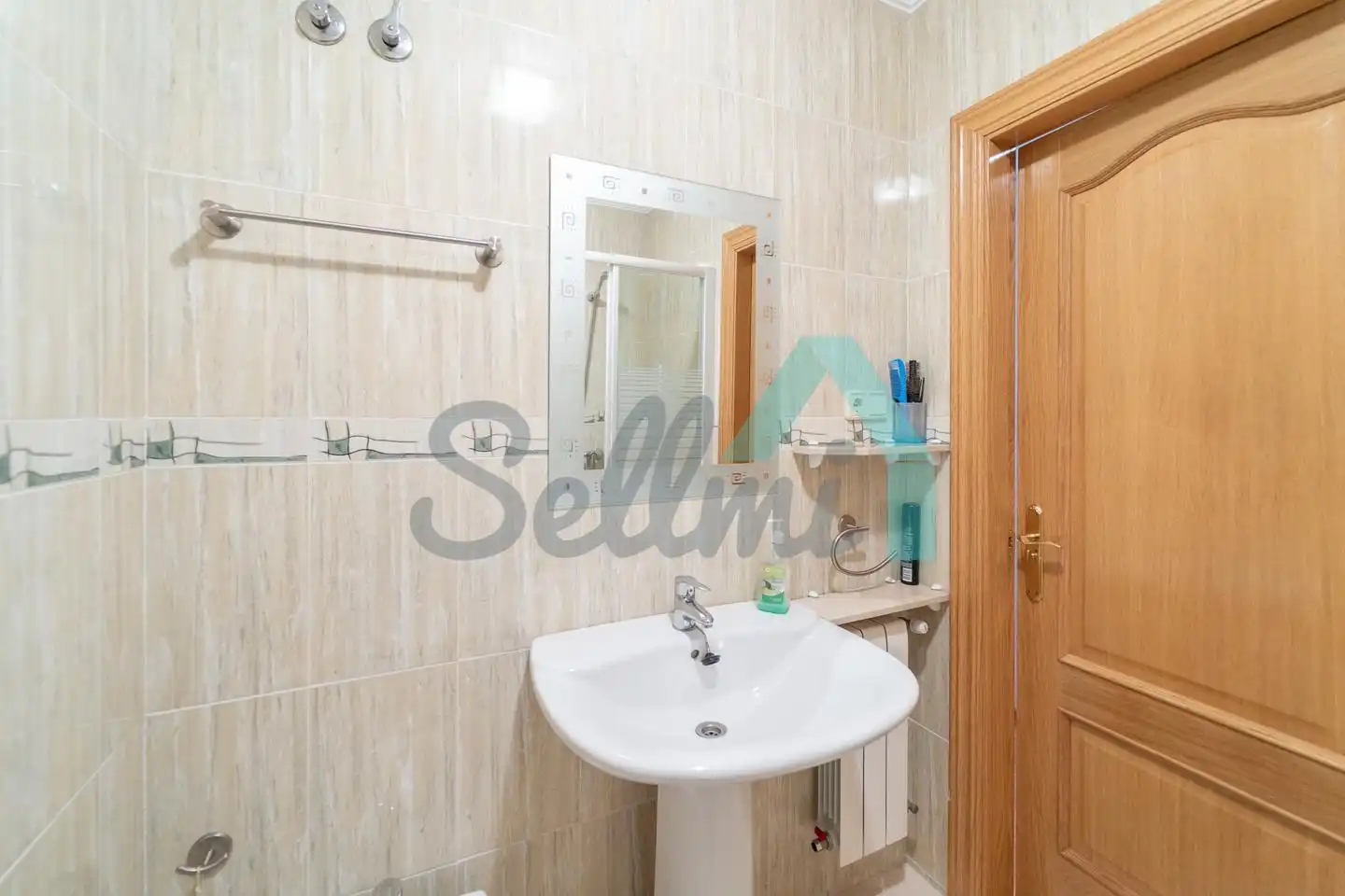 Baño de Piso en venta en Tineo con Calefacción, Parquet y Trastero