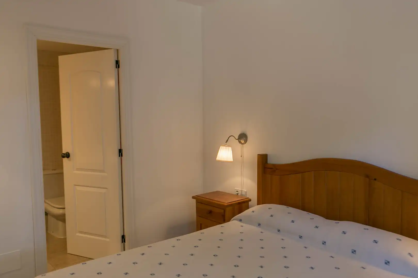 Schlafzimmer von Wohnungen zum Verkauf in Pals mit Terrasse und Gemeinschaftspool