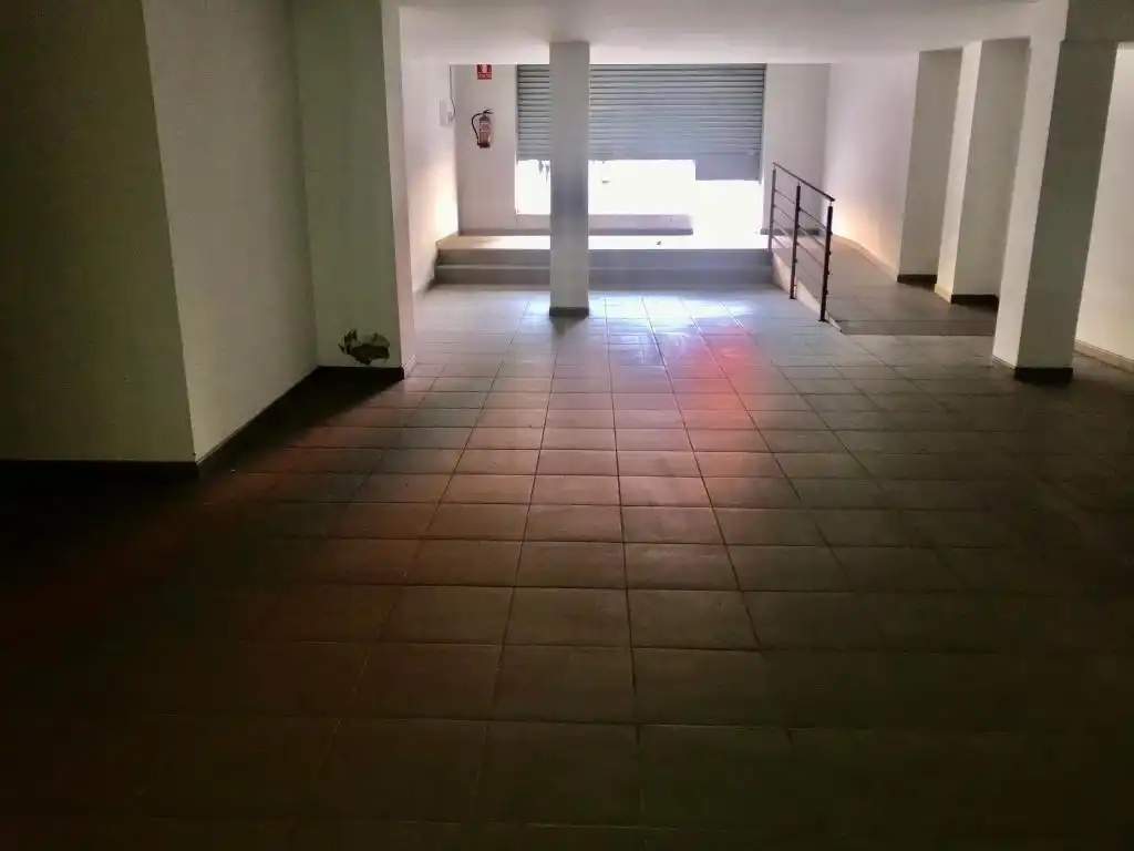 Geschaftsraum zur Miete in Badalona