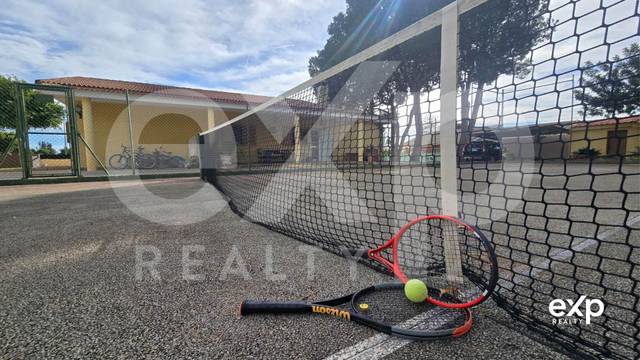 Casa-chalet en Venta en Avenida GENERAL - U M COLORADO en Rascanya