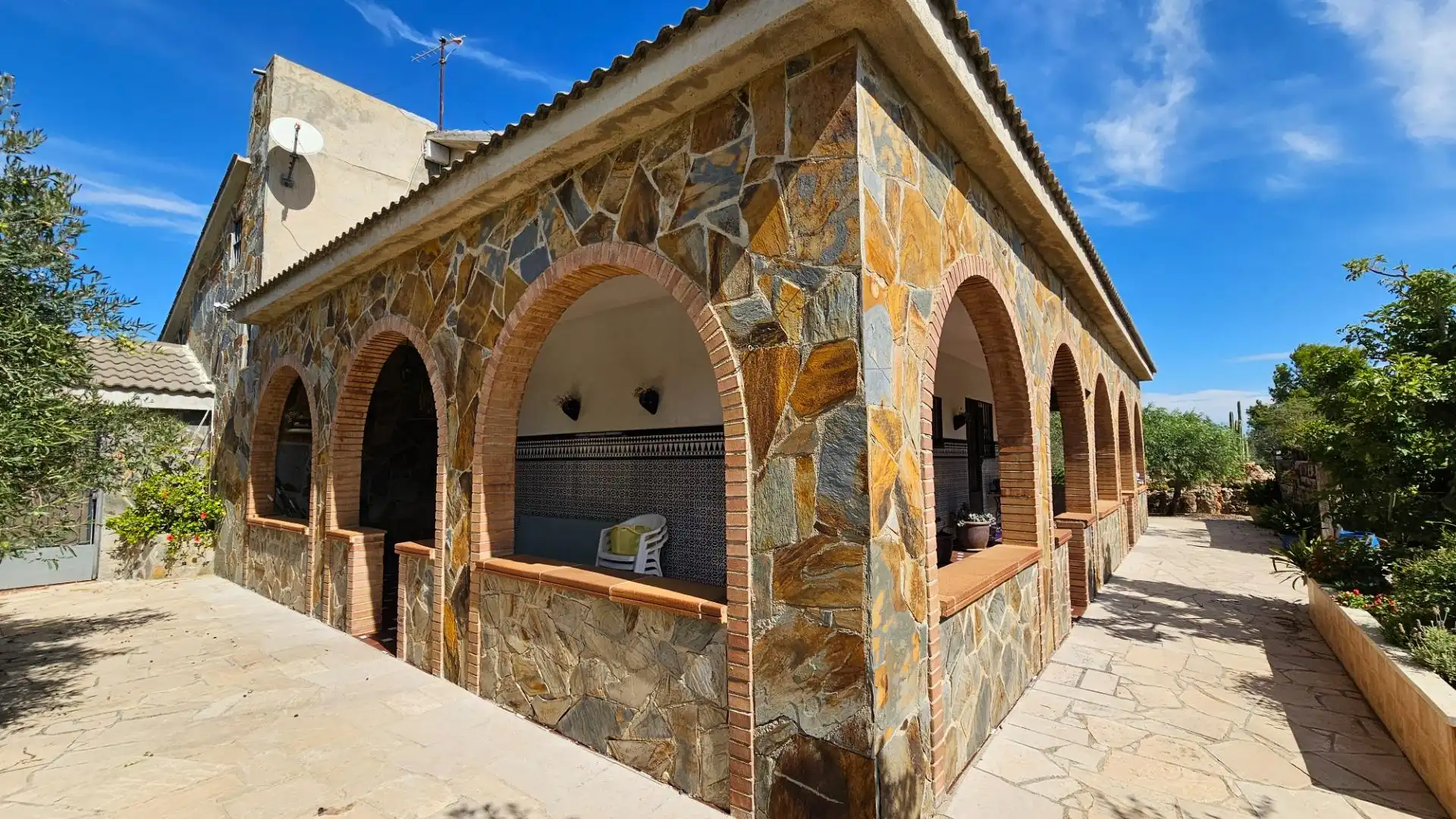 Vista exterior de Finca rústica en venda en Roques Daurades - L'Estany