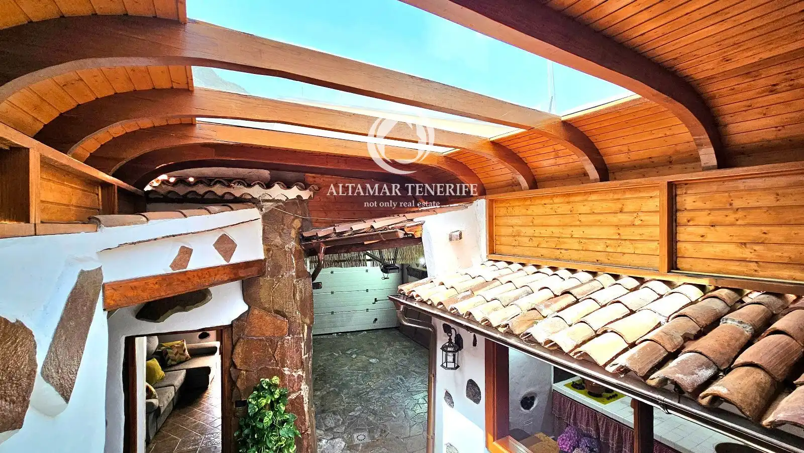 Terraza de Casa adosada en venta en Santiago del Teide con Terraza, Trastero y Amueblado