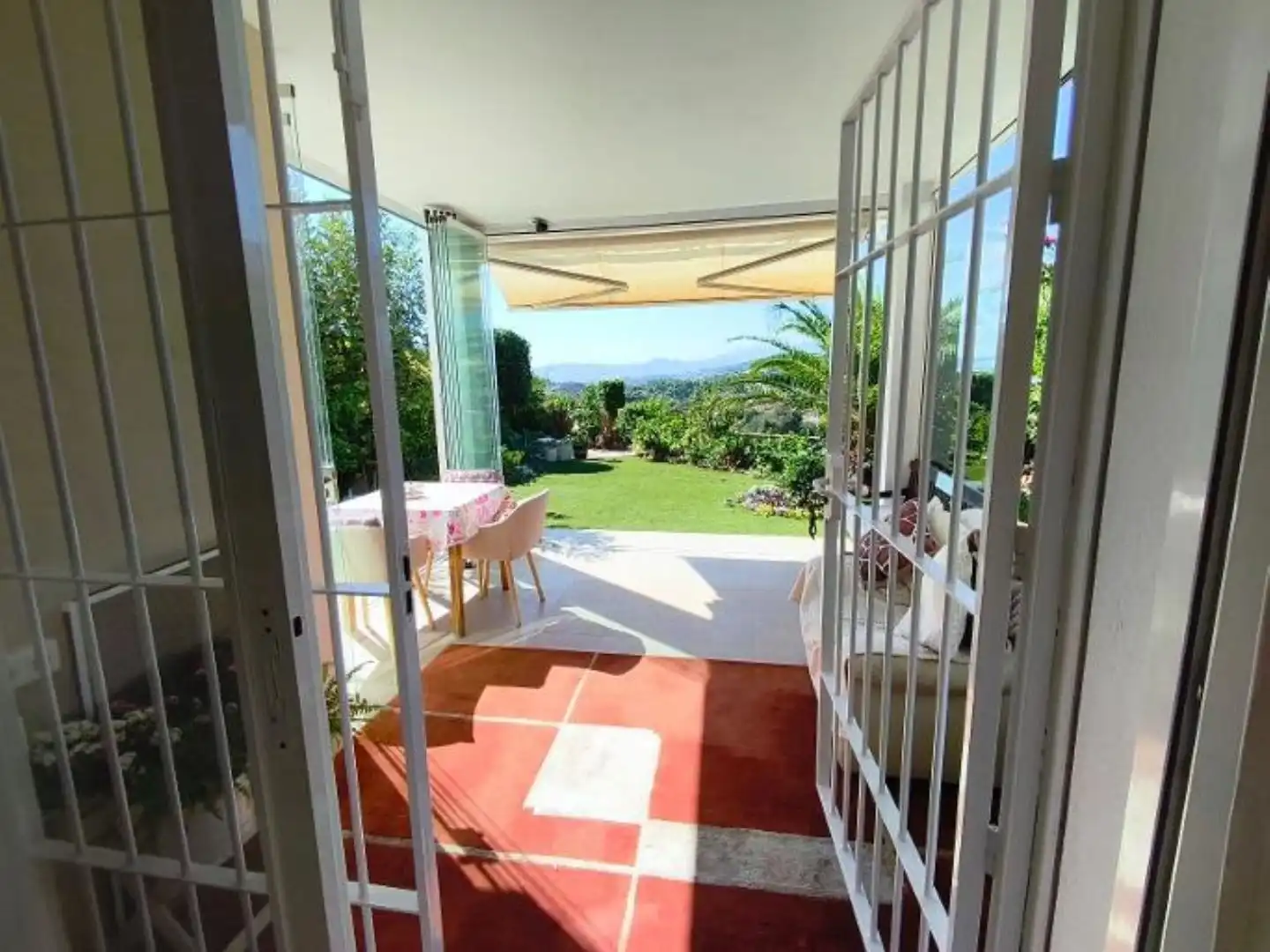 Jardí de Casa o xalet en venda en Mijas amb Aire condicionat, Terrassa i Balcó