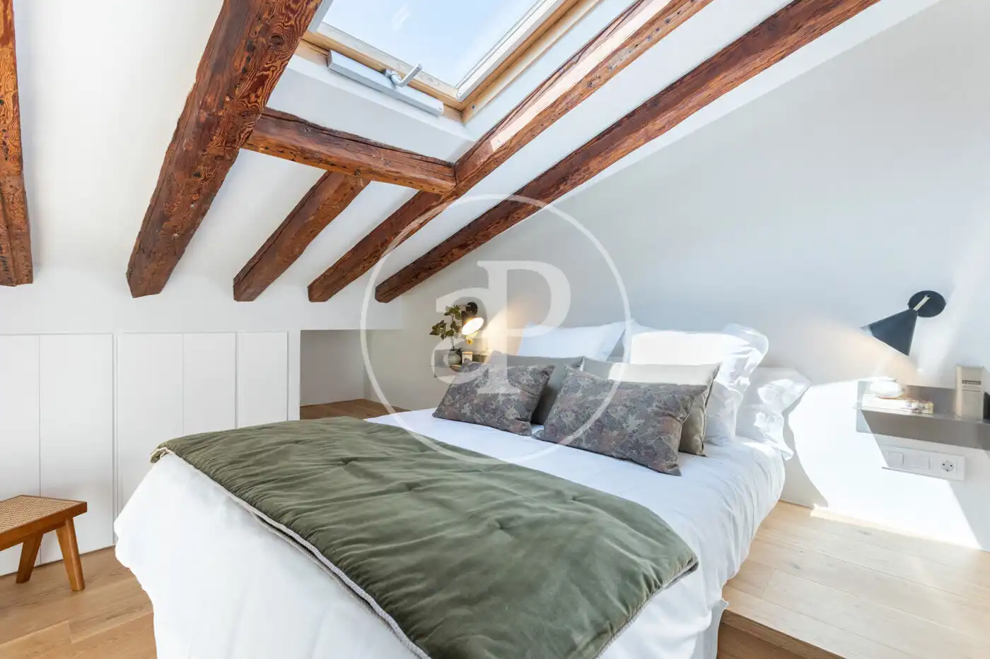 Bedroom of Duplexes for sale in Madrid  with Air Conditioner, Heating and Terrace