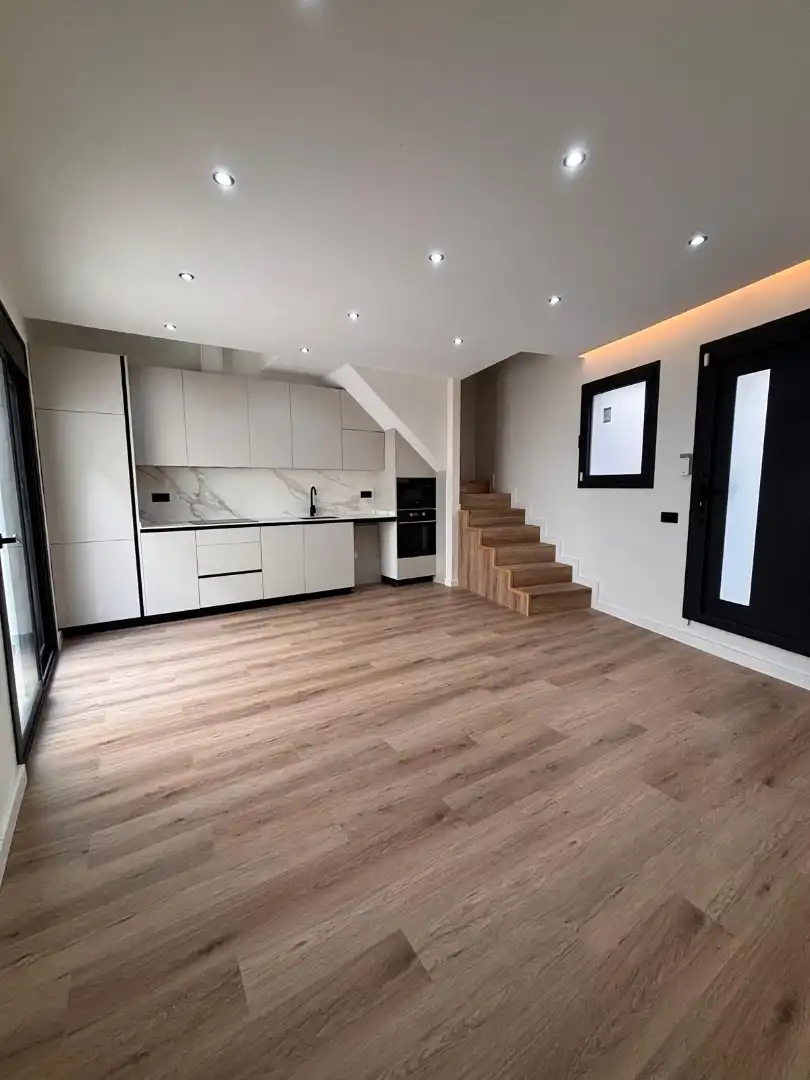 Dúplex en venta en Carrer de les Ànimes, imagen 4