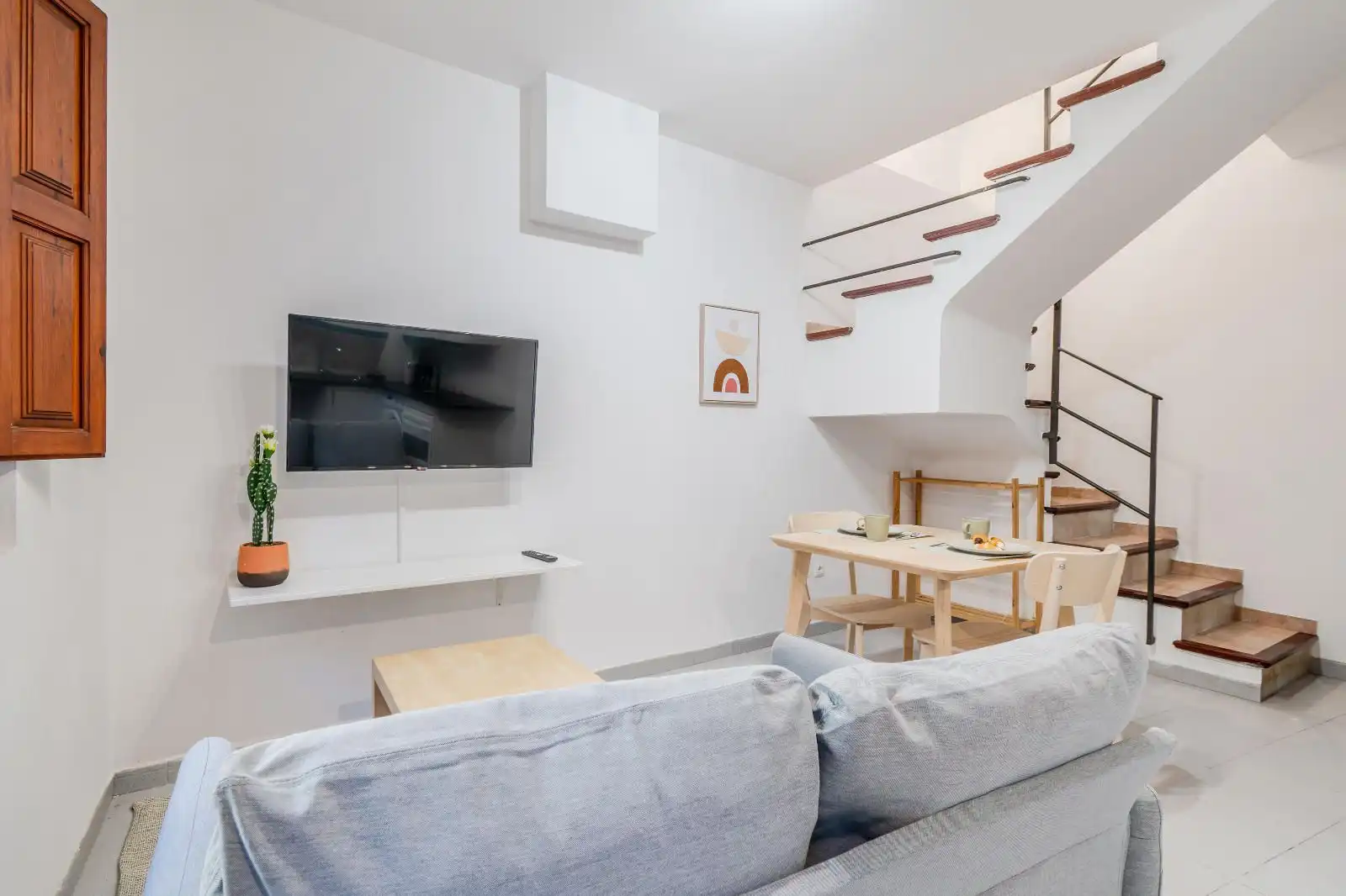 Wohnzimmer von Dachboden zur Miete in Girona